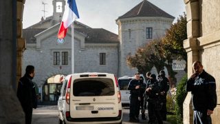 Dijon Prison Escape: One Inmate Captured, Manhunt Continues for Second Fugitive