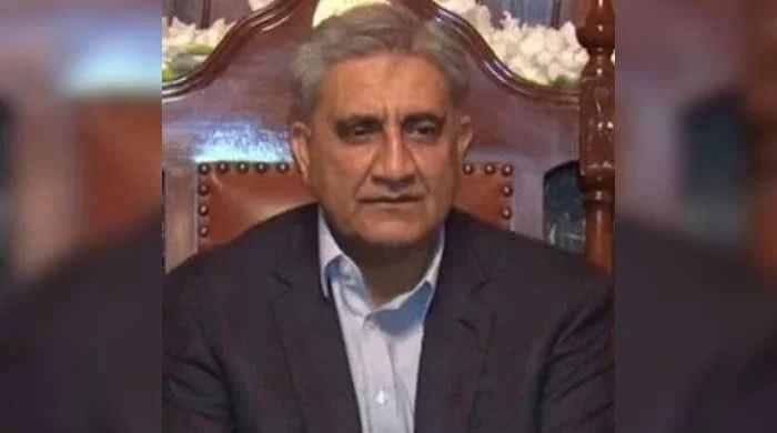 Ex-Army Chief Bajwa Hospitalized After Fall at Home