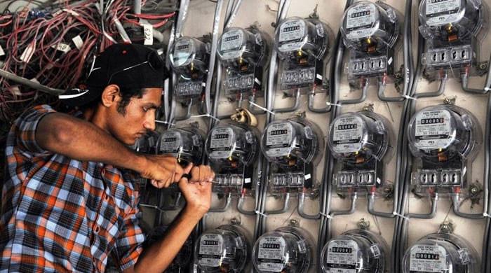 Pakistan Proposes New Fixed Electricity Charges for Households