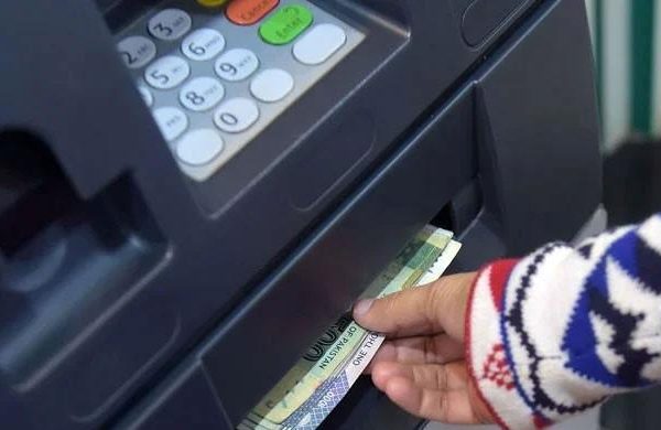 Salaried Class Tops Pakistan’s Income Tax Contributions Again