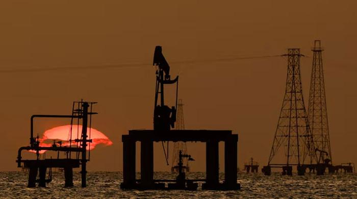US, India Negotiate Venezuelan Oil Deal Amid Trade Talks