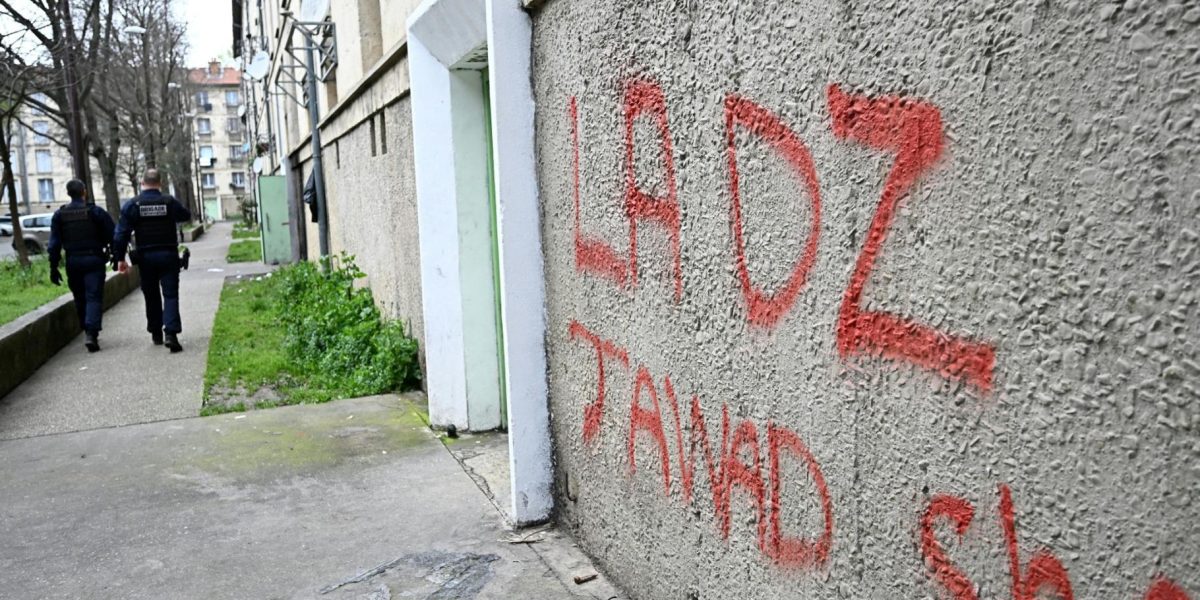 French Police Dismantle DZ Mafia Network in "Octopus" Raid