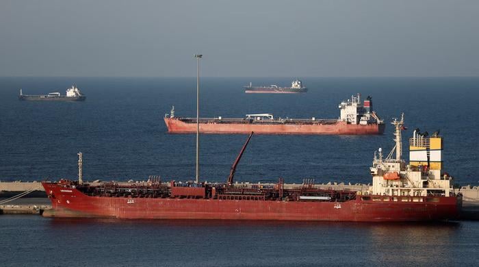 Iran Conflict Sparks Oil Price Surge, Market Turmoil