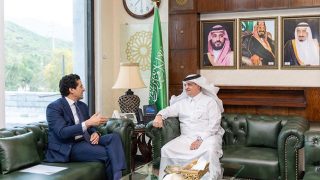 Pakistan Secures Saudi Oil Route Amid Hormuz Strait Crisis
