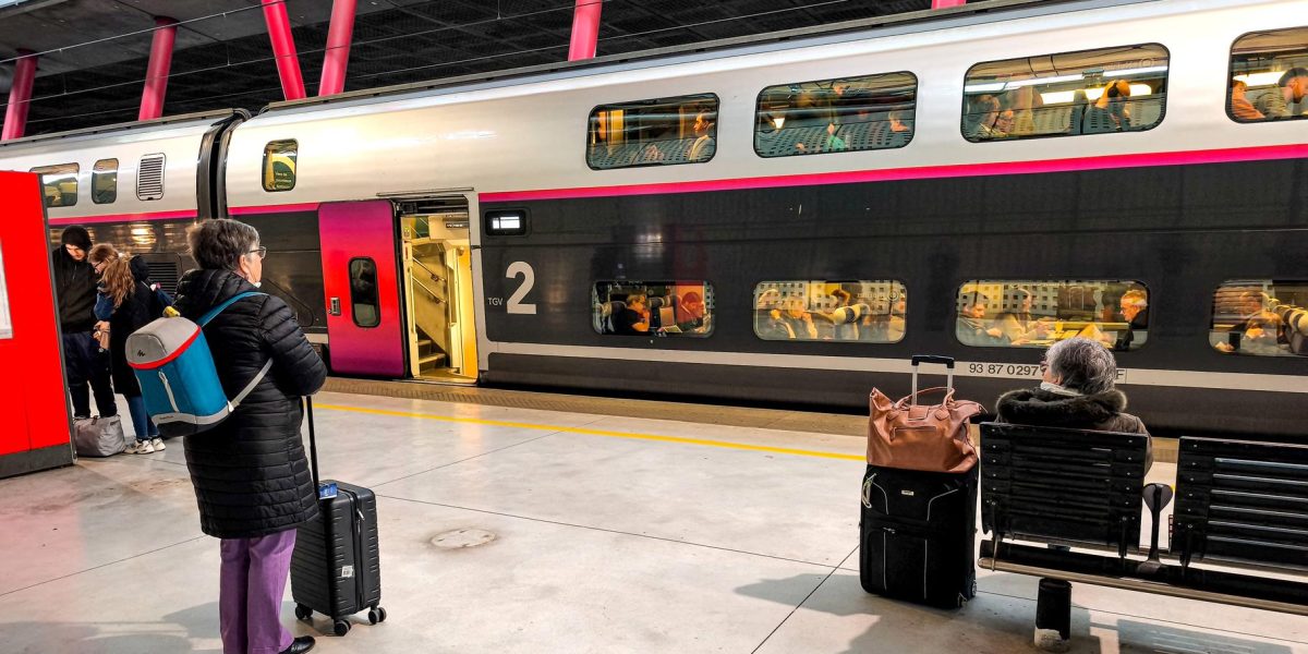 SNCF Expands Train Ticket Booking Window to Six Months