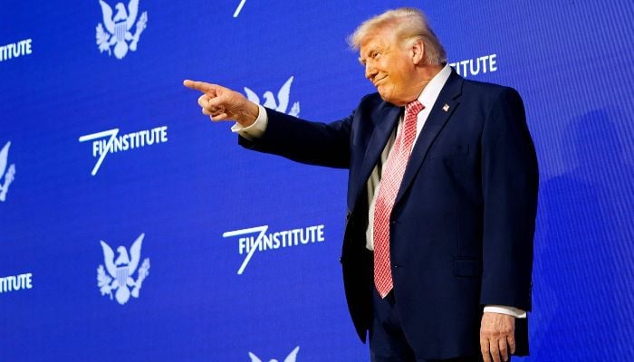 Trump Calls for Opening 'Strait of Trump' in Iran Peace Talks