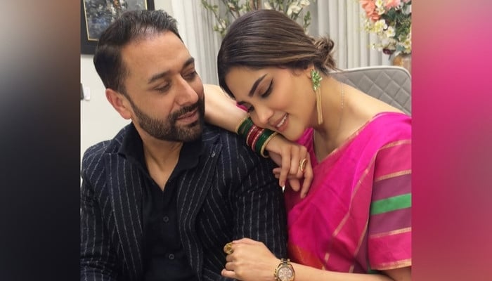 Fiza Ali Defends Viral On-Air Moment as "Spontaneous Gesture"