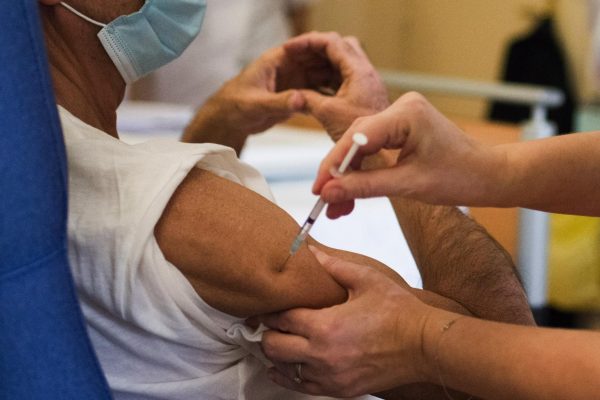 France Launches Spring COVID-19 Booster Campaign for Most Vulnerable