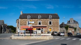 French Mayor Charged After Woman Dies During Forced Hospitalization