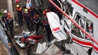 Indonesia Train Collision Kills 14, Injures 84