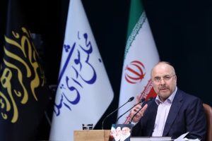 Iran Warns Strait of Hormuz Closed Until US Lifts Blockade