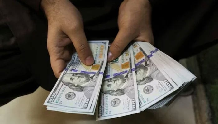 Pakistan Returns to Global Markets with $500 Million Eurobond