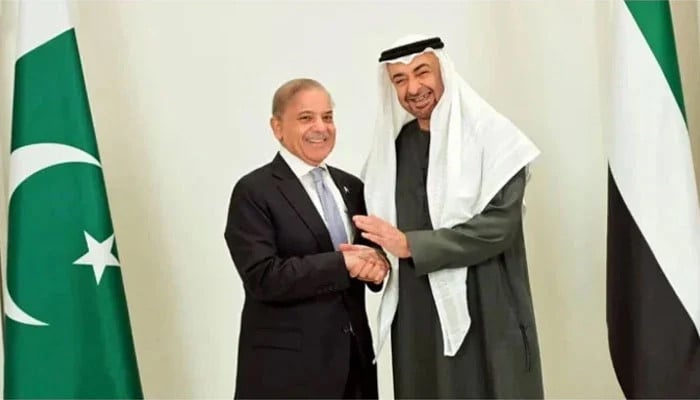 UAE Loan Recall Pressures Pakistan's Fragile External Position