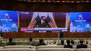 US-Iran Peace Talks End Without Deal, World Urges More Diplomacy