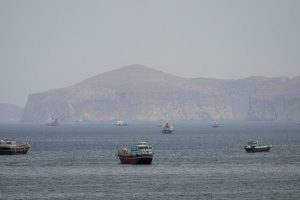 Tankers Exit Strait of Hormuz as US Leaders Signal Iran Deal