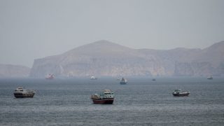 Tankers Exit Strait of Hormuz as US Leaders Signal Iran Deal