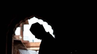 India Orders Migrant Detention Centres in West Bengal