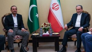 Pakistan Mediation Intensifies as Iran Warns of US 'Excessive Demands'