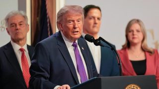 Trump Halted Tuesday Iran Strike, Sees Deal Hope