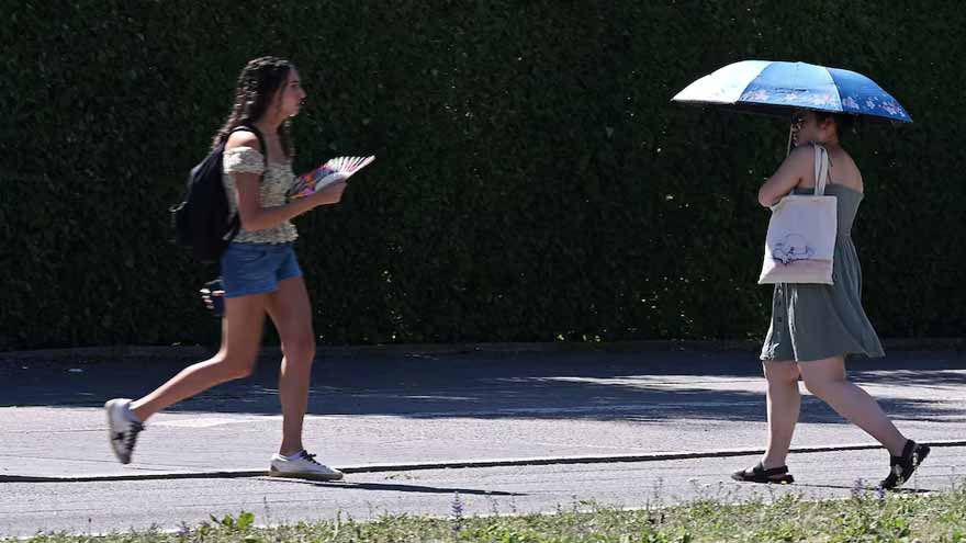 Germany Braces as Record Heatwave Moves East Across Europe