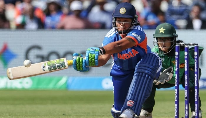 Mandhana Fifty Powers India to 170 Against Pakistan