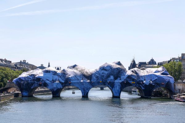 JR’s Torn Pont-Neuf Installation Fully Restored After Days of Repairs