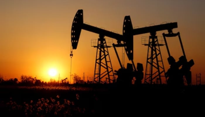 Oil Jumps as US-Iran Peace Talks Collapse