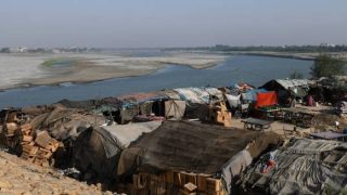 Pakistan Poverty Hits 28.9% as Education Cuts Deepen