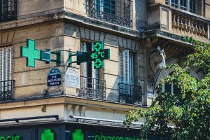 France Braces for New Heatwave with Temperatures Soaring to 42°C