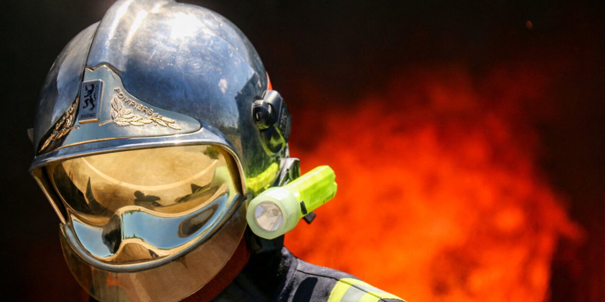 Three Dead in French House Fire, Probe Opened