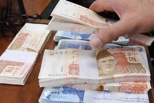 Pakistan Federal Debt Surges Rs18.8 Trillion in 28 Months