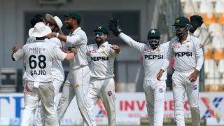 Pakistan Test Squad Departs for England Ahead of Series