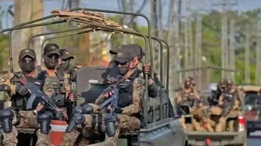 Pakistan Forces Kill 10 Militants in KP Operations