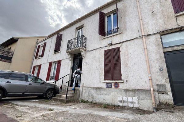 Boy, 7, Suspected in Aunt’s Knife Killing in France