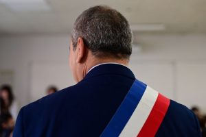 Concarneau Mayor Defies Calls to Resign After Rape Indictment