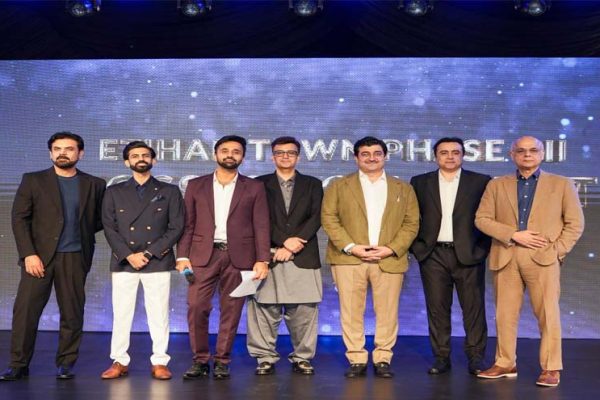 Etihad Town Phase II Lahore Hands Over Possession Early