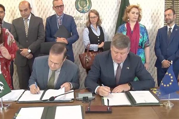 EU, Pakistan Sign €65 Million Grant Agreements