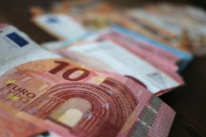 Paris Charges Suspect in €319M Drug Money Laundering