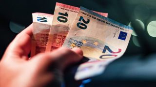 French Inflation Accelerates to 3% as Energy and Food Prices Bite