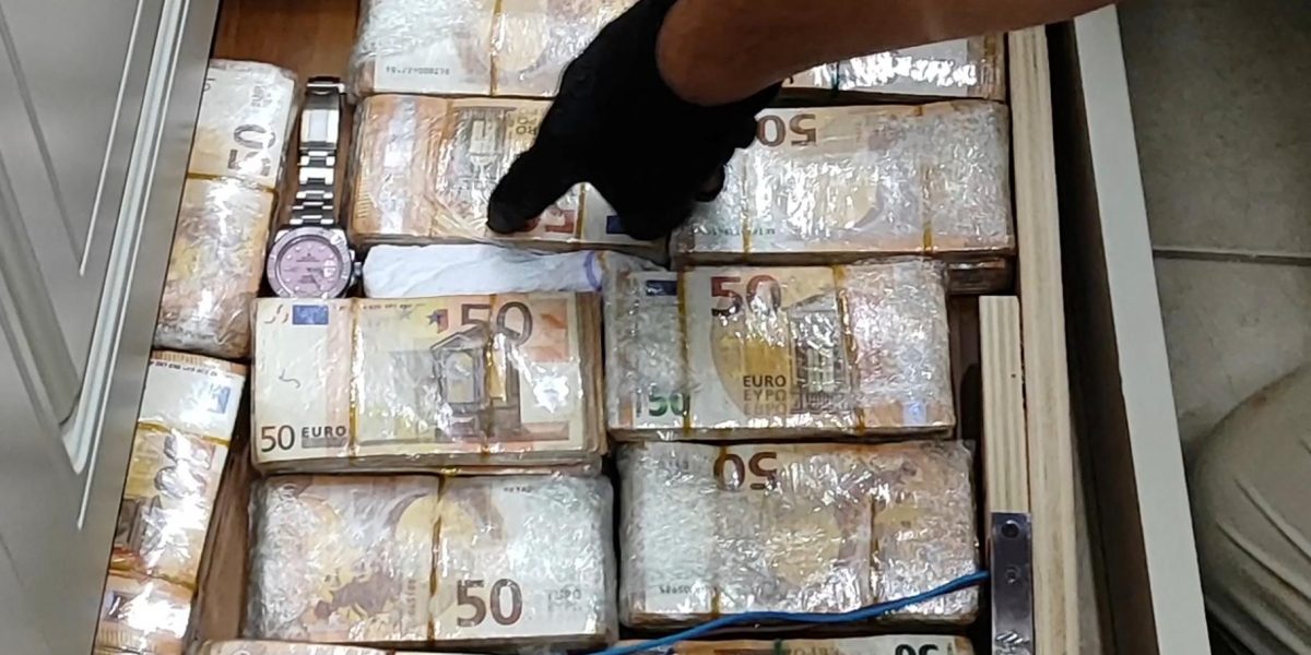 Naples Drug Baron's Home Yields €3 Million and Hidden Arsenal