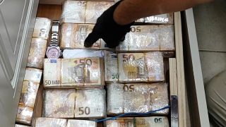 Naples Drug Baron's Home Yields €3 Million and Hidden Arsenal
