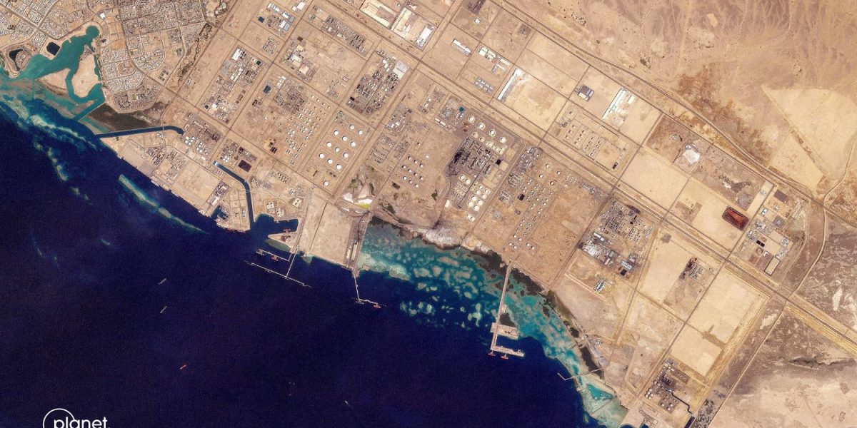Why France Is Deploying Troops to a Saudi Oil Hub