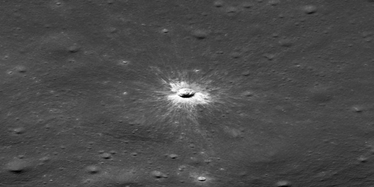 NASA Probe Spots Massive New Moon Crater