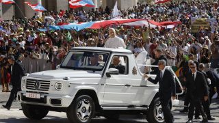 Five Things to Know About the Popemobile Ahead of Pope Leo XIV's Historic France Visit