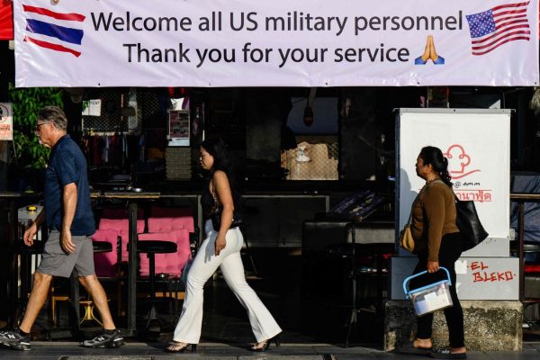 US Aircraft Carrier Docks in Thailand After 285 Days at Sea