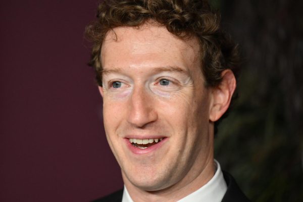 Zuckerberg Rejects Calls to Slow AI Development