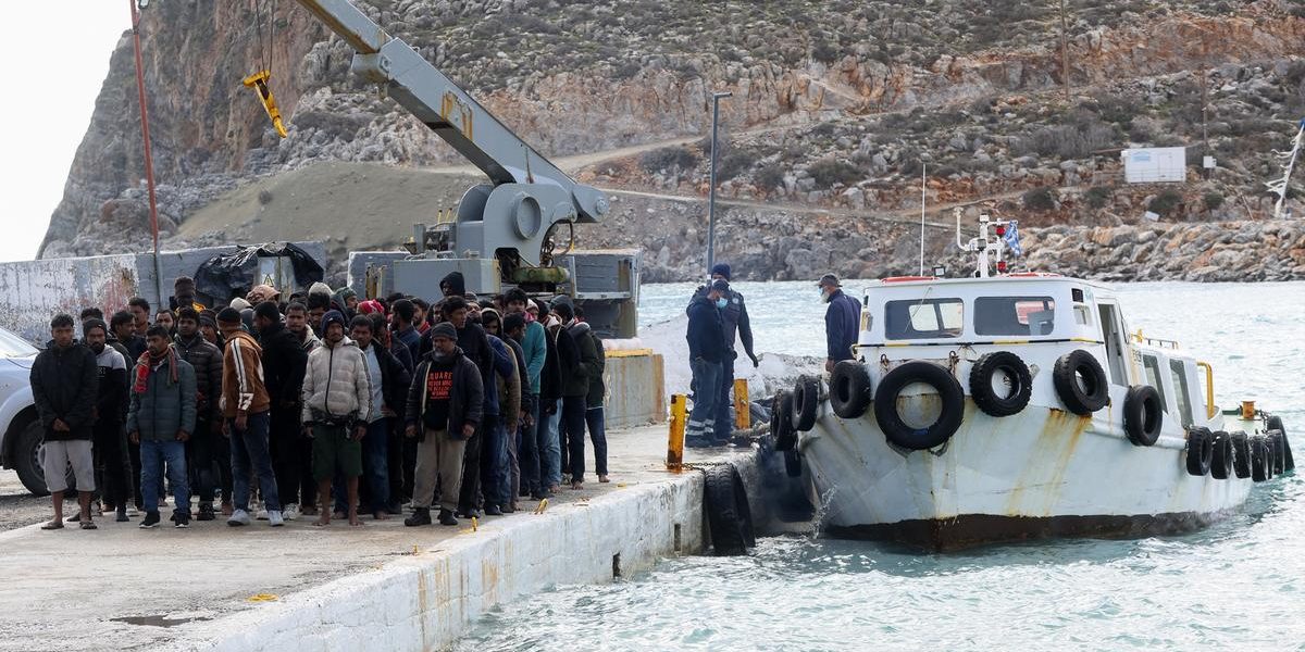 Twelve Migrants Perish in Twin Aegean Sea Disasters Off Greek Islands