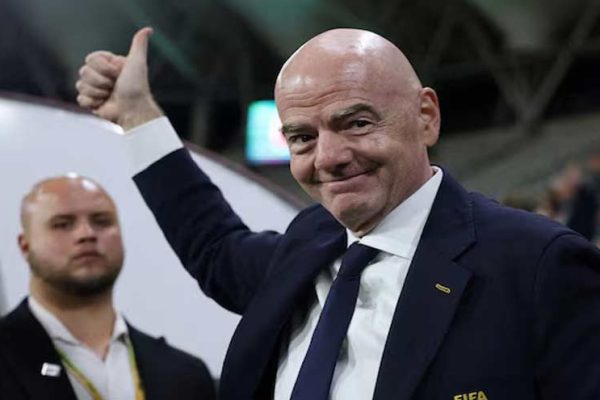 AFC Chief Sheikh Salman Endorses Infantino's FIFA Reelection Bid