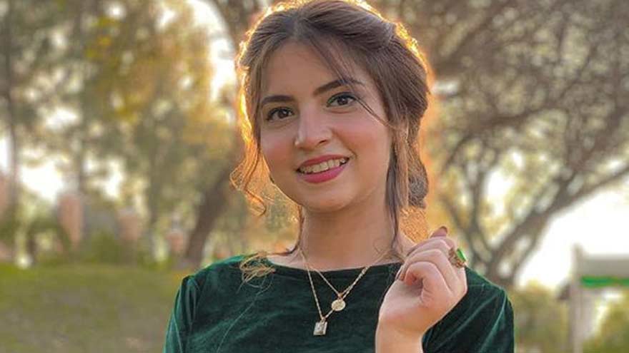 Dananeer Mobeen Turns Singer With Debut Track 'Touch'