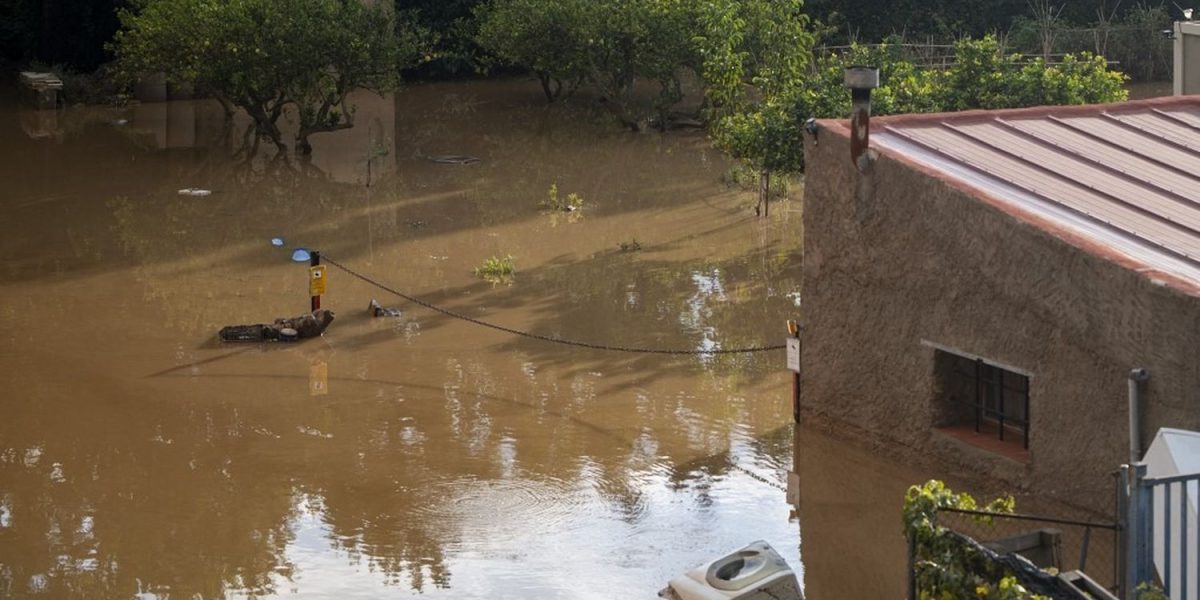 Torrential Rain in Spain Kills Two Near Barcelona as Floods Trigger Emergency Alert